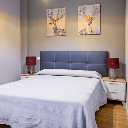 A - Apartamento Elegante Con Piscina Compartida 托里科 外观 照片