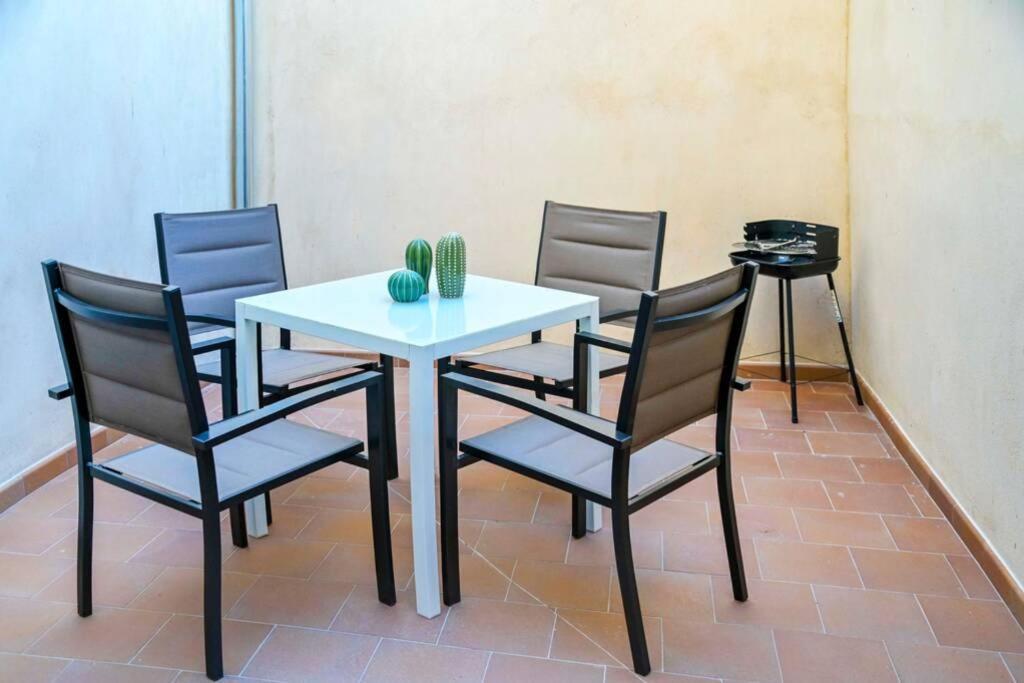 A - Apartamento Elegante Con Piscina Compartida 托里科 外观 照片